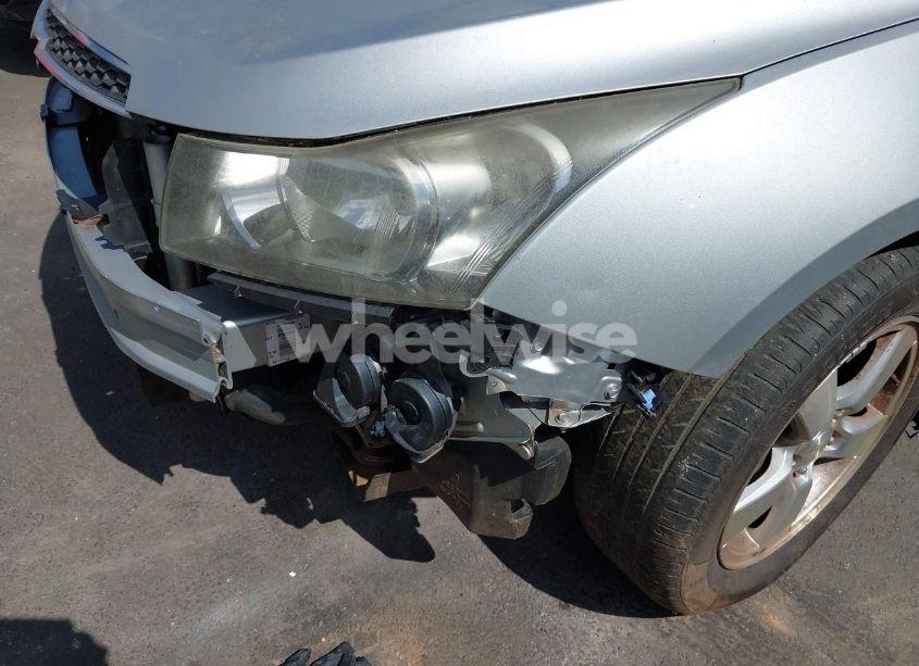 Photo 13 of 2014 Chevrolet Cruze 1LT AUTO (VIN 1G1PC5SB9E7160693)