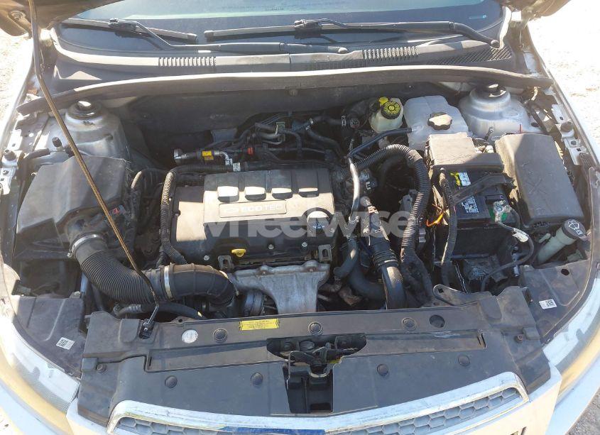 Photo 10 of 2014 Chevrolet Cruze 1LT AUTO (VIN 1G1PC5SB9E7168454)