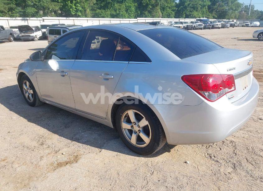 Photo 3 of 2014 Chevrolet Cruze 1LT AUTO (VIN 1G1PC5SB9E7168454)