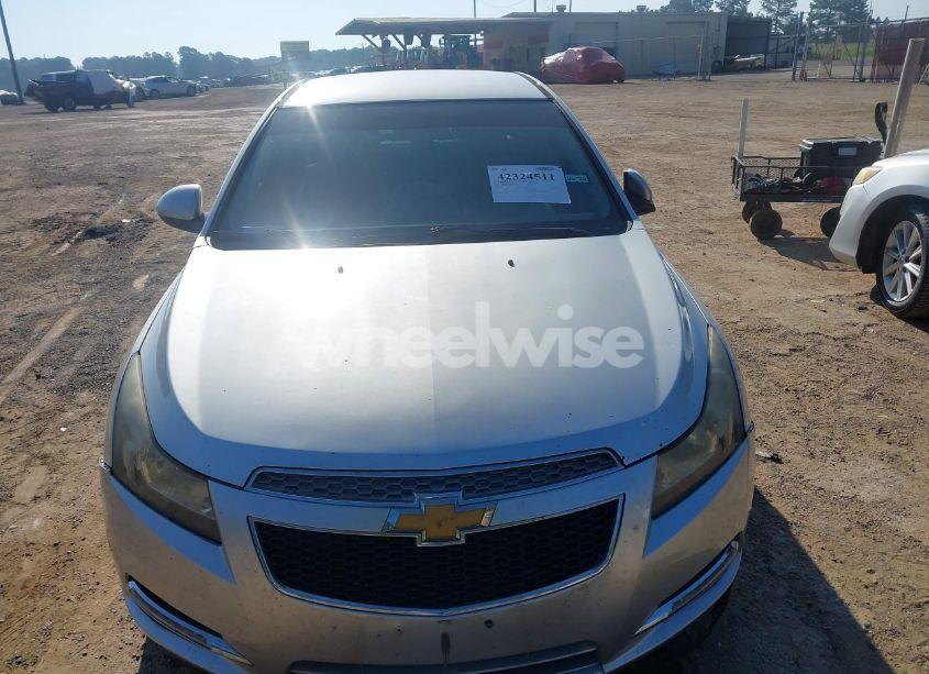 Photo 6 of 2014 Chevrolet Cruze 1LT AUTO (VIN 1G1PC5SB9E7168454)