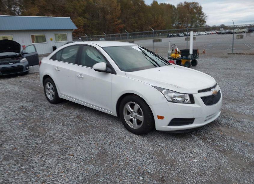 2014 Chevrolet Cruze 1LT AUTO (VIN 1G1PC5SB9E7209567) main photo