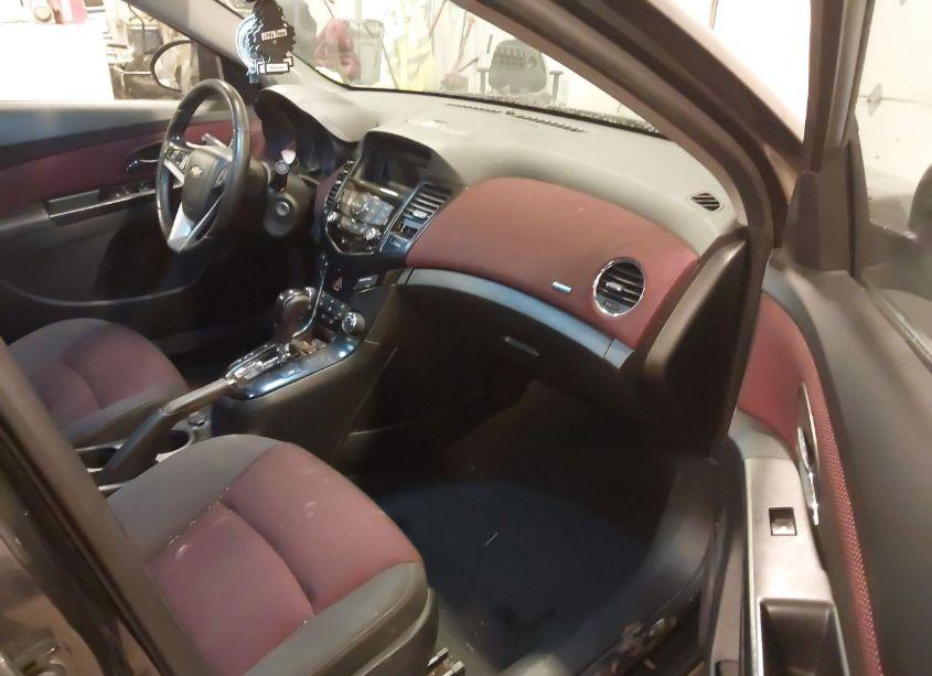 Photo 5 of 2014 Chevrolet Cruze 1LT AUTO (VIN 1G1PC5SB9E7230323)