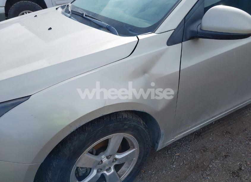 Photo 6 of 2014 Chevrolet Cruze 1LT AUTO (VIN 1G1PC5SB9E7241502)