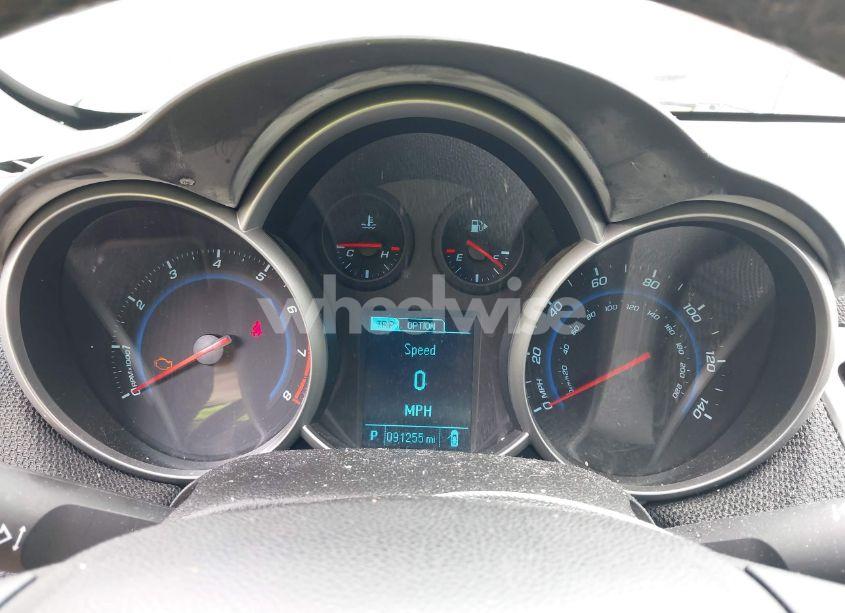 Photo 7 of 2014 Chevrolet Cruze 1LT AUTO (VIN 1G1PC5SB9E7252774)