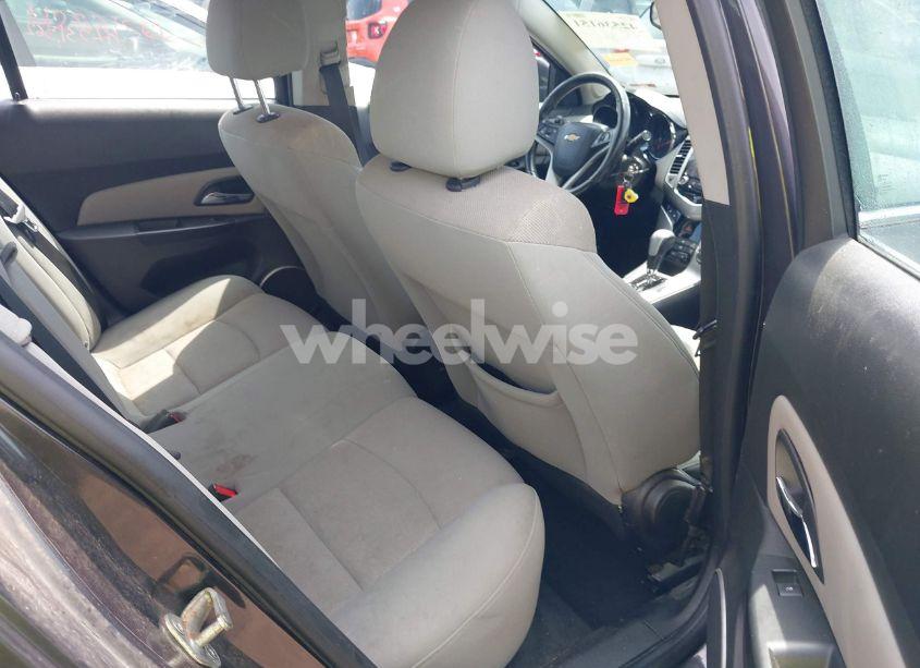 Photo 8 of 2014 Chevrolet Cruze 1LT AUTO (VIN 1G1PC5SB9E7257960)