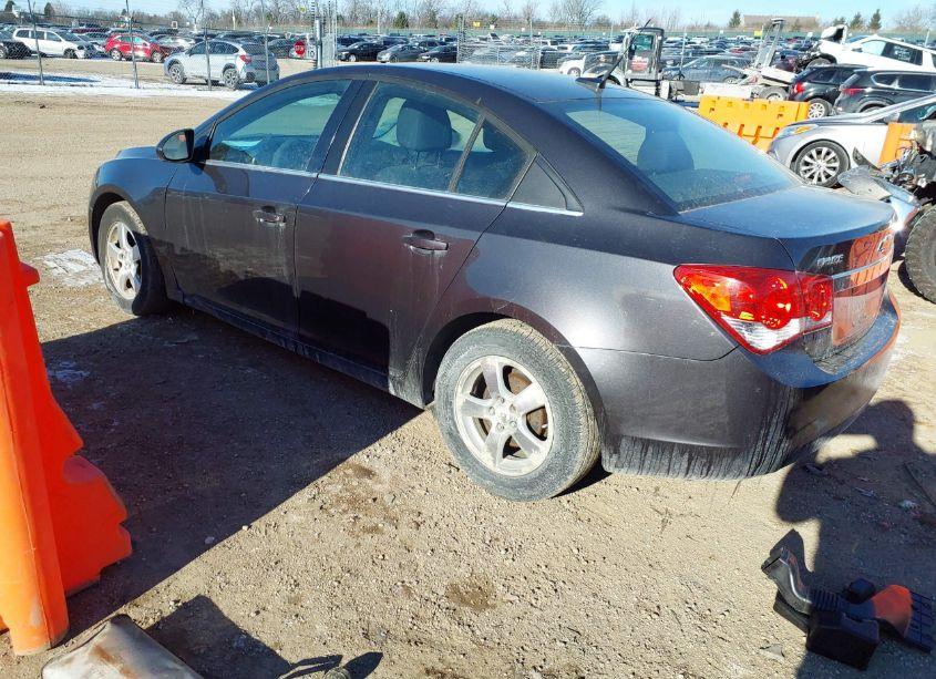 Photo 3 of 2014 Chevrolet Cruze 1LT AUTO (VIN 1G1PC5SB9E7282132)