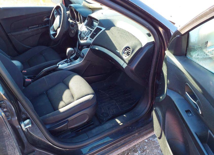 Photo 5 of 2014 Chevrolet Cruze 1LT AUTO (VIN 1G1PC5SB9E7282132)