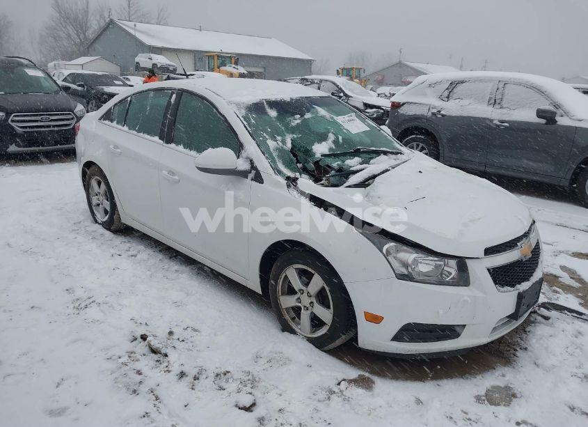 2014 Chevrolet Cruze 1LT AUTO (VIN 1G1PC5SB9E7282258) main photo