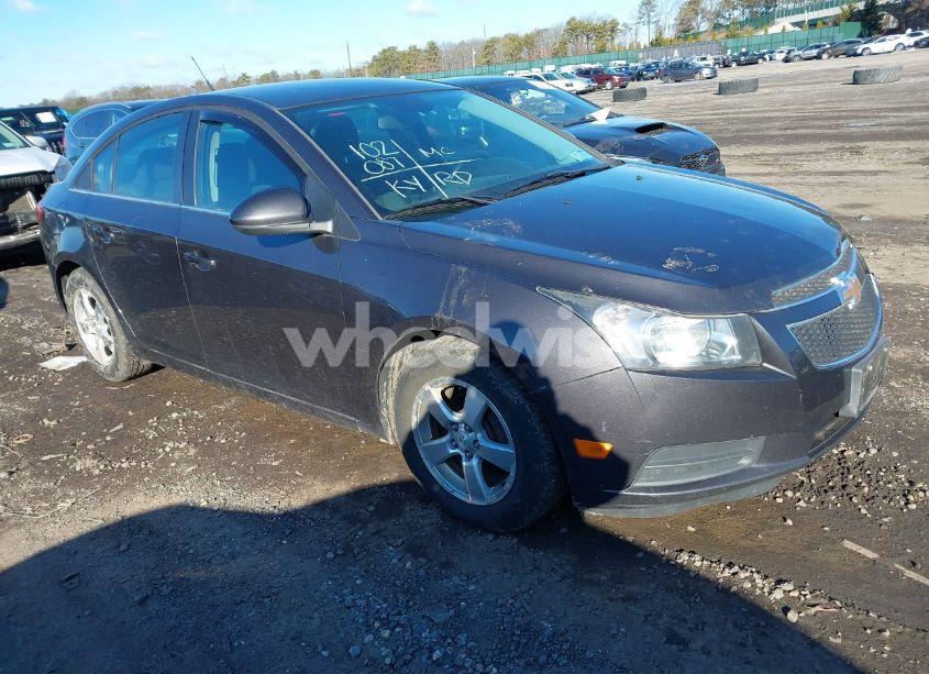 2014 Chevrolet Cruze 1LT AUTO (VIN 1G1PC5SB9E7296290) main photo