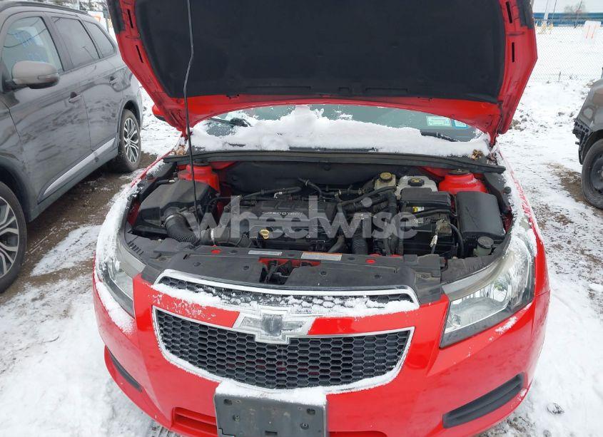 Photo 10 of 2014 Chevrolet Cruze 1LT AUTO (VIN 1G1PC5SB9E7305683)