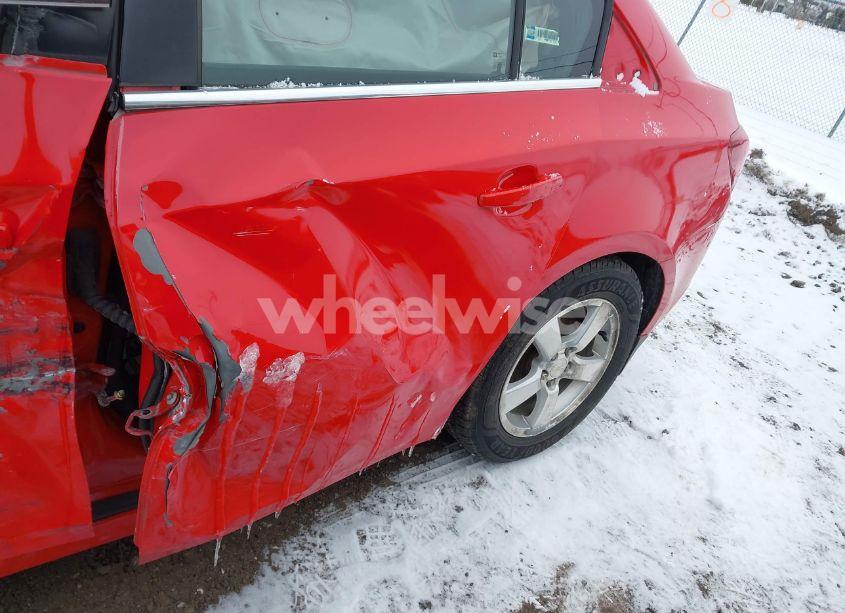 Photo 6 of 2014 Chevrolet Cruze 1LT AUTO (VIN 1G1PC5SB9E7305683)