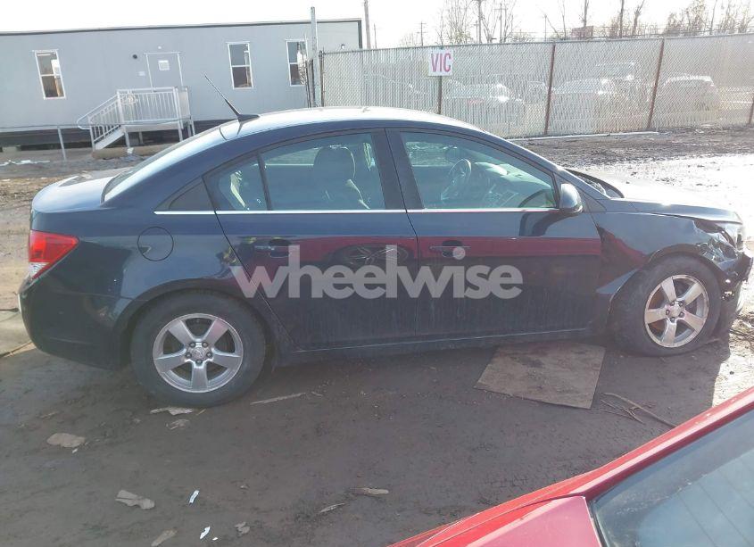 Photo 13 of 2014 Chevrolet Cruze 1LT AUTO (VIN 1G1PC5SB9E7321124)