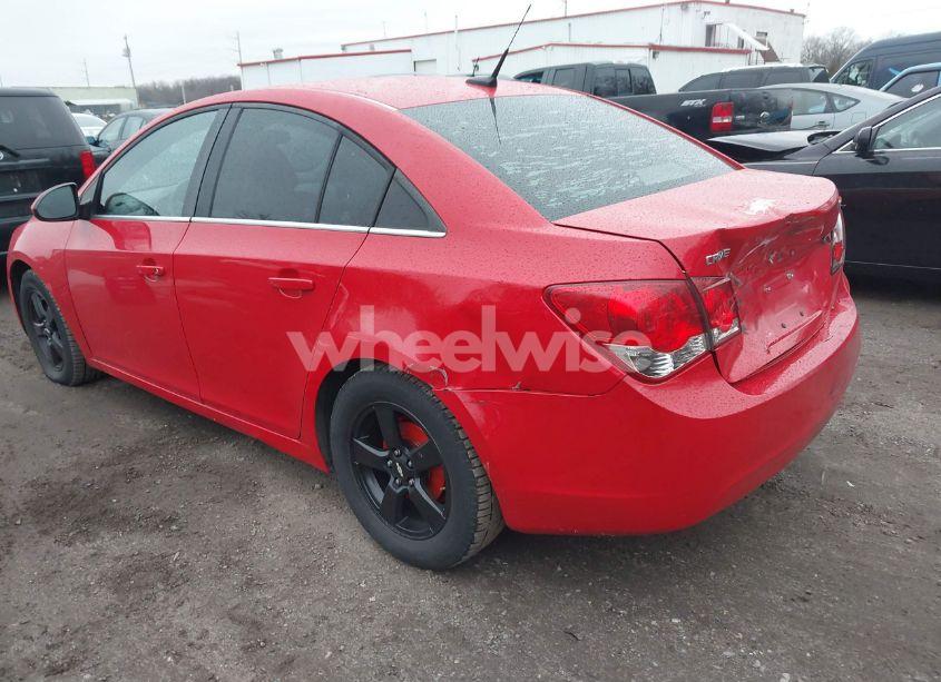 Photo 3 of 2014 Chevrolet Cruze 1LT AUTO (VIN 1G1PC5SB9E7339560)