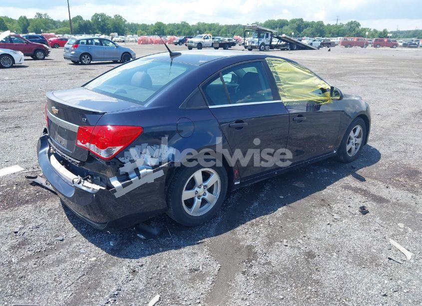 Photo 4 of 2014 Chevrolet Cruze 1LT AUTO (VIN 1G1PC5SB9E7418663)