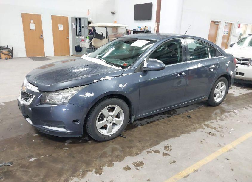 Photo 2 of 2014 Chevrolet Cruze 1LT AUTO (VIN 1G1PC5SB9E7434006)
