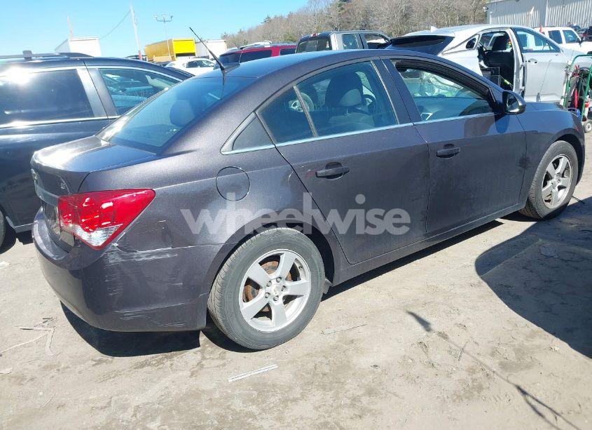 Photo 4 of 2014 Chevrolet Cruze 1LT AUTO (VIN 1G1PC5SB9E7435365)