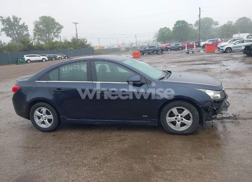 Photo 13 of 2014 Chevrolet Cruze 1LT AUTO (VIN 1G1PC5SB9E7453056)