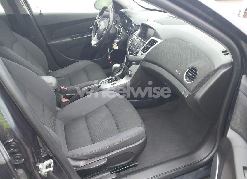 Photo 5 of 2014 Chevrolet Cruze 1LT AUTO (VIN 1G1PC5SB9E7453056)