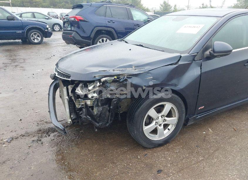 Photo 6 of 2014 Chevrolet Cruze 1LT AUTO (VIN 1G1PC5SB9E7453056)