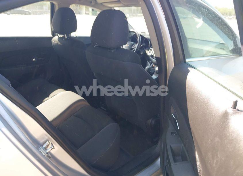 Photo 8 of 2014 Chevrolet Cruze 1LT AUTO (VIN 1G1PC5SB9E7454093)