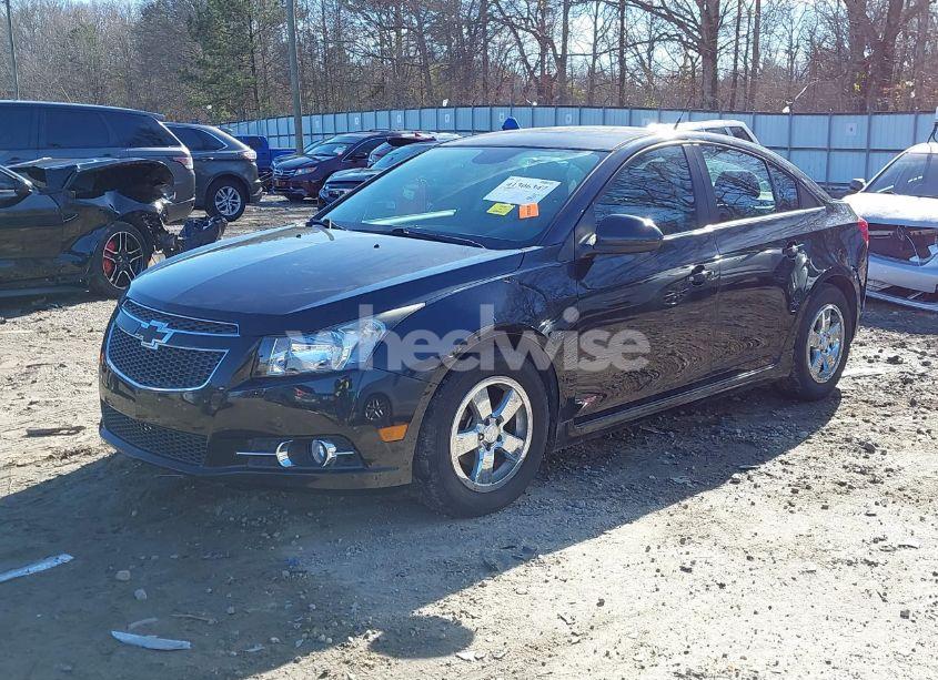 Photo 2 of 2014 Chevrolet Cruze 1LT AUTO (VIN 1G1PC5SB9E7460976)
