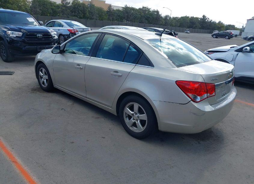 Photo 3 of 2014 Chevrolet Cruze 1LT AUTO (VIN 1G1PC5SB9E7464395)