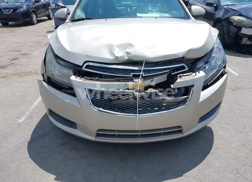 Photo 6 of 2014 Chevrolet Cruze 1LT AUTO (VIN 1G1PC5SB9E7472822)