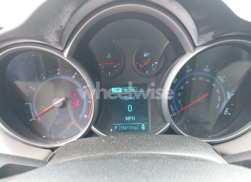 Photo 7 of 2015 Chevrolet Cruze 1LT AUTO (VIN 1G1PC5SB9F7138212)