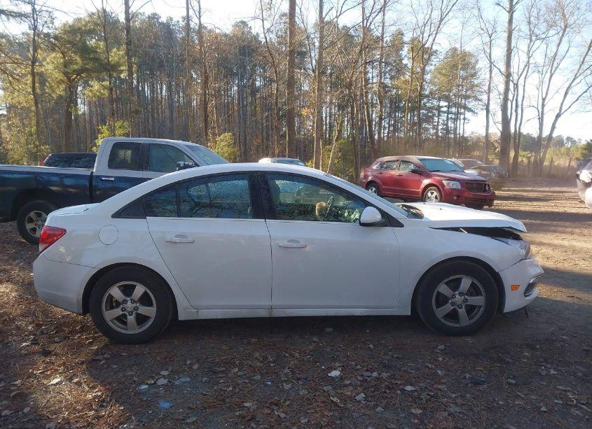 Photo 13 of 2015 Chevrolet Cruze 1LT AUTO (VIN 1G1PC5SB9F7144396)
