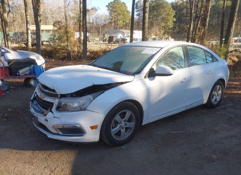 Photo 2 of 2015 Chevrolet Cruze 1LT AUTO (VIN 1G1PC5SB9F7144396)