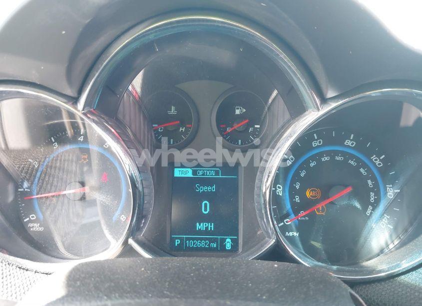 Photo 7 of 2015 Chevrolet Cruze 1LT AUTO (VIN 1G1PC5SB9F7196708)