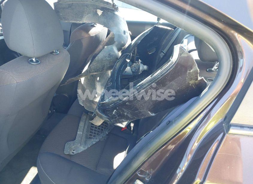 Photo 12 of 2015 Chevrolet Cruze 1LT AUTO (VIN 1G1PC5SB9F7198152)