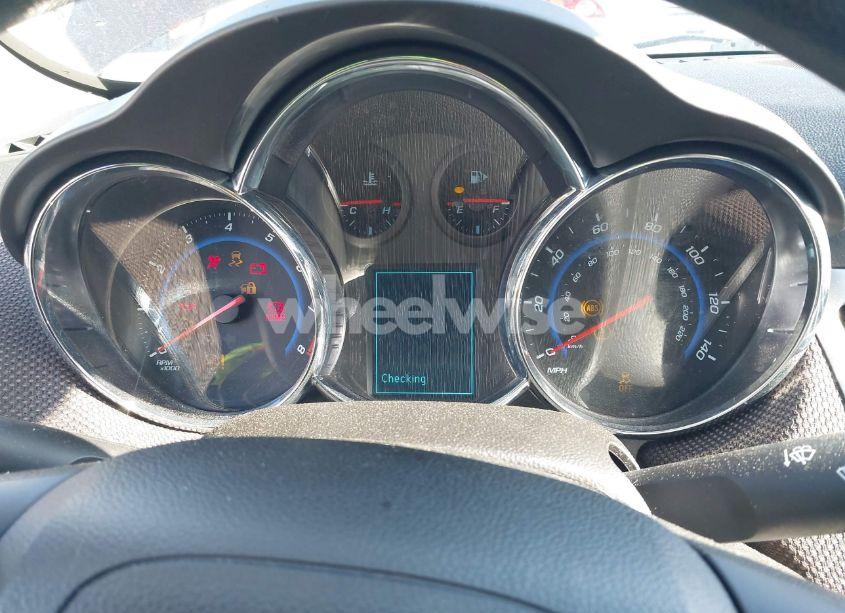 Photo 7 of 2015 Chevrolet Cruze 1LT AUTO (VIN 1G1PC5SB9F7198152)