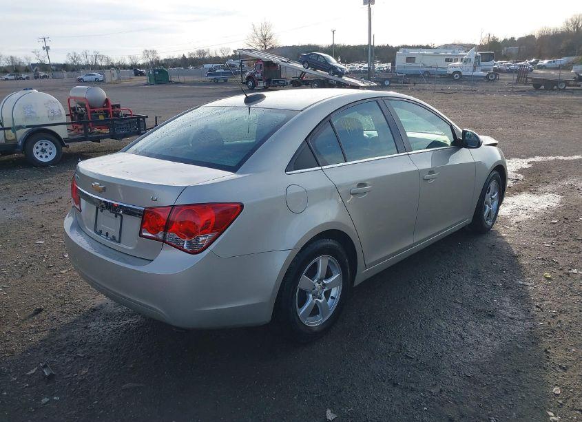 Photo 4 of 2015 Chevrolet Cruze 1LT AUTO (VIN 1G1PC5SB9F7209408)