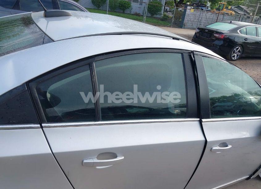 Photo 15 of 2015 Chevrolet Cruze 1LT AUTO (VIN 1G1PC5SB9F7210252)