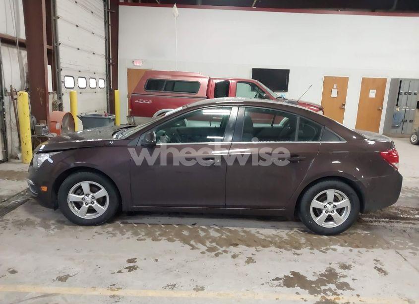 Photo 14 of 2015 Chevrolet Cruze 1LT AUTO (VIN 1G1PC5SB9F7230663)