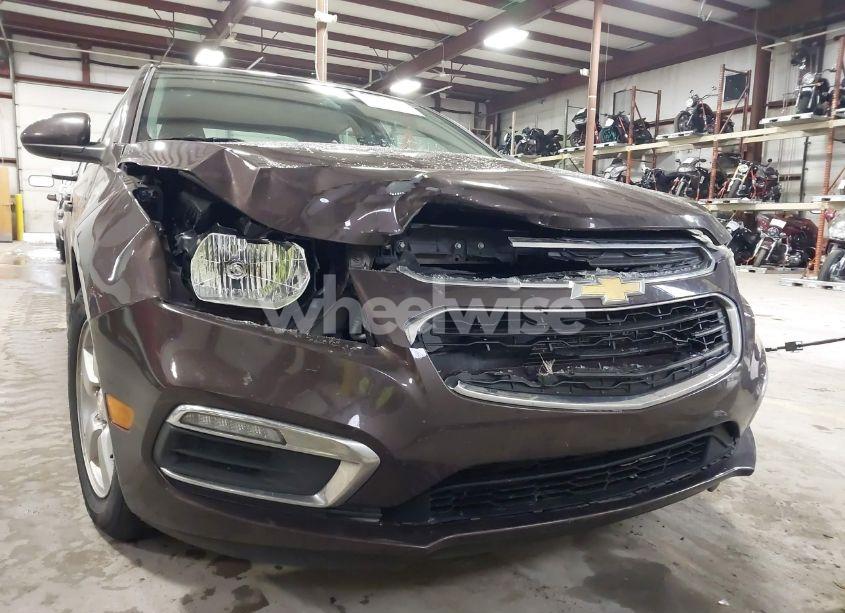 Photo 17 of 2015 Chevrolet Cruze 1LT AUTO (VIN 1G1PC5SB9F7230663)
