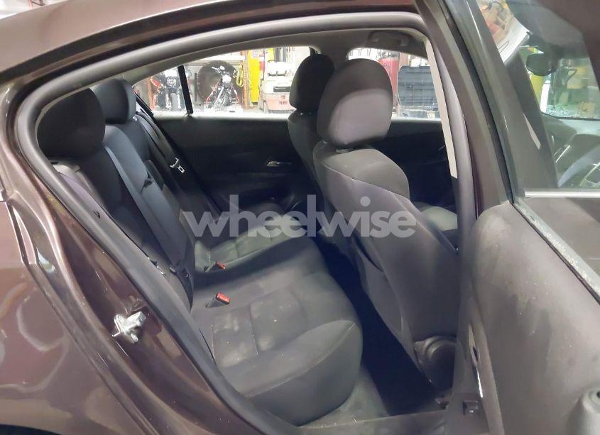 Photo 8 of 2015 Chevrolet Cruze 1LT AUTO (VIN 1G1PC5SB9F7230663)