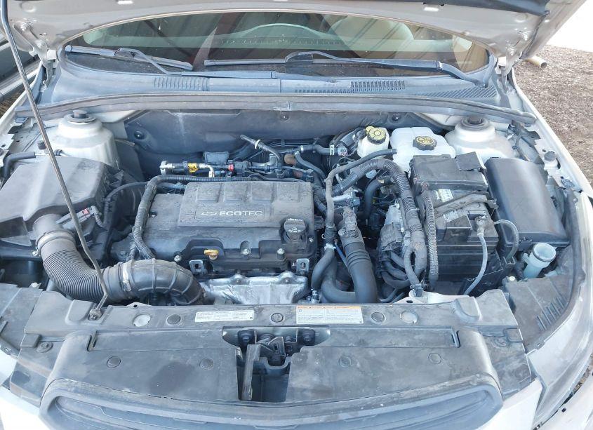 Photo 8 of 2015 Chevrolet Cruze 1LT AUTO (VIN 1G1PC5SB9F7248273)