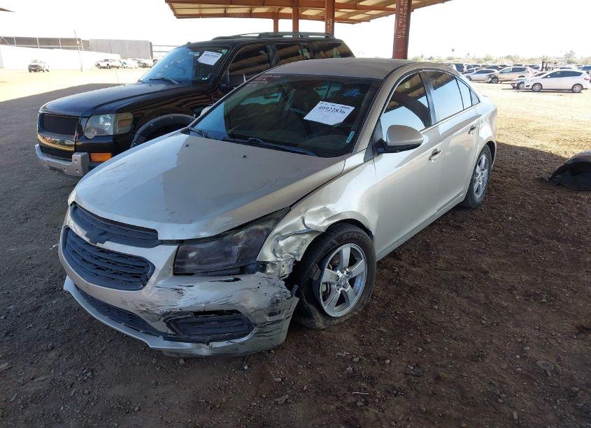 Photo 2 of 2015 Chevrolet Cruze 1LT AUTO (VIN 1G1PC5SB9F7248273)