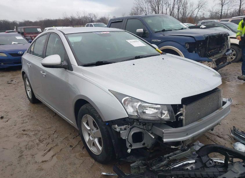 2015 Chevrolet Cruze 1LT AUTO (VIN 1G1PC5SB9F7294167) main photo