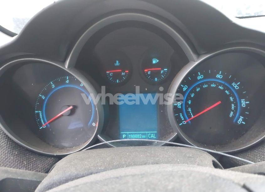 Photo 7 of 2013 Chevrolet Cruze 1LT AUTO (VIN 1G1PC5SBXD7143724)