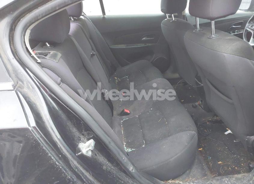 Photo 8 of 2013 Chevrolet Cruze 1LT AUTO (VIN 1G1PC5SBXD7143724)