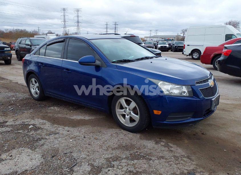 2013 Chevrolet Cruze LT (VIN 1G1PC5SBXD7153007) main photo