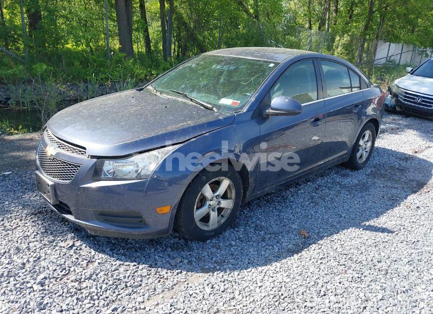 Photo 2 of 2013 Chevrolet Cruze 1LT AUTO (VIN 1G1PC5SBXD7160720)