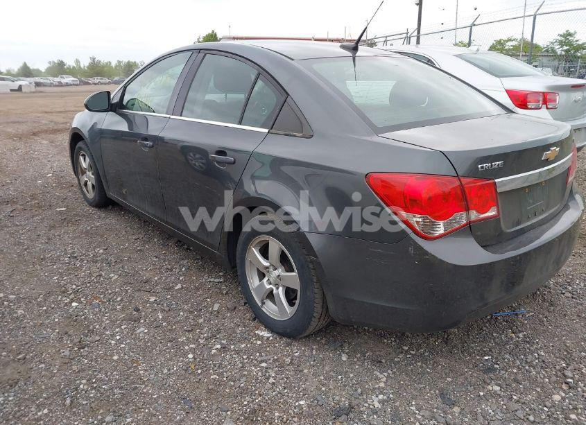 Photo 3 of 2013 Chevrolet Cruze 1LT AUTO (VIN 1G1PC5SBXD7162404)