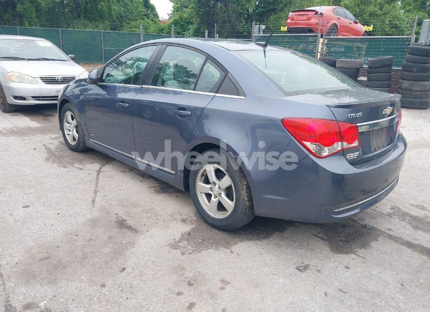 Photo 3 of 2013 Chevrolet Cruze 1LT AUTO (VIN 1G1PC5SBXD7213951)