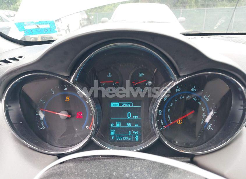Photo 7 of 2013 Chevrolet Cruze 1LT AUTO (VIN 1G1PC5SBXD7213951)
