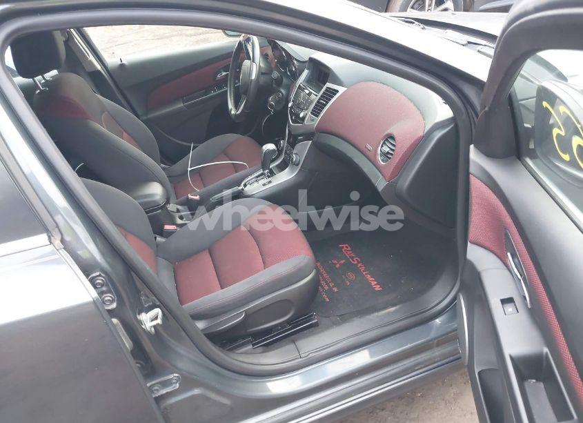 Photo 5 of 2013 Chevrolet Cruze 1LT AUTO (VIN 1G1PC5SBXD7217451)