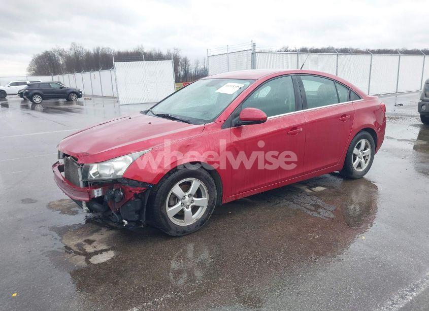 Photo 2 of 2013 Chevrolet Cruze 1LT AUTO (VIN 1G1PC5SBXD7305576)
